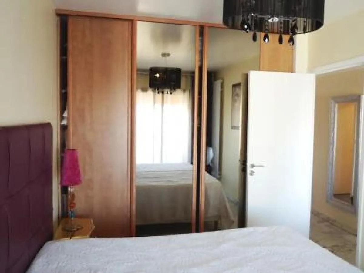 Stylish One Bedroom Apartment In Central Cannes Just Off The Croisette And Near Beaches - 680